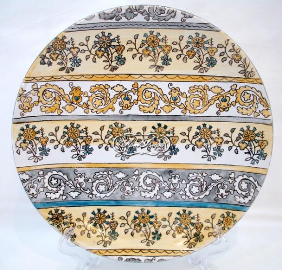 Тарелка с росписью ленточного татарского орнамента 26 см , 4000 рублей № 2