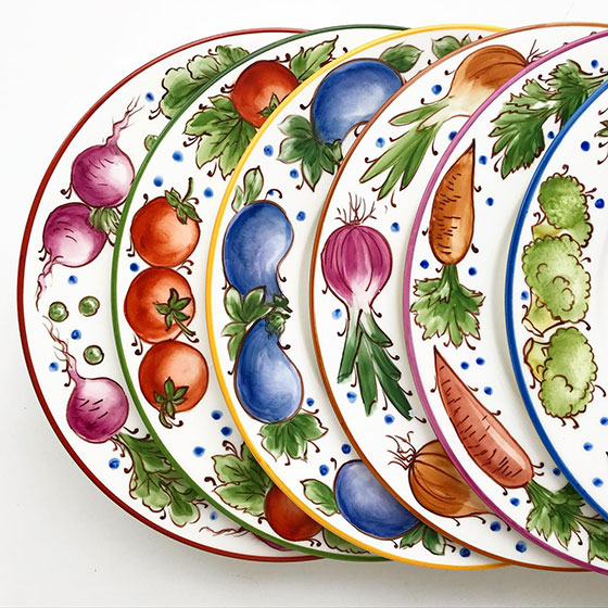 6 тарелок. роспись овощи