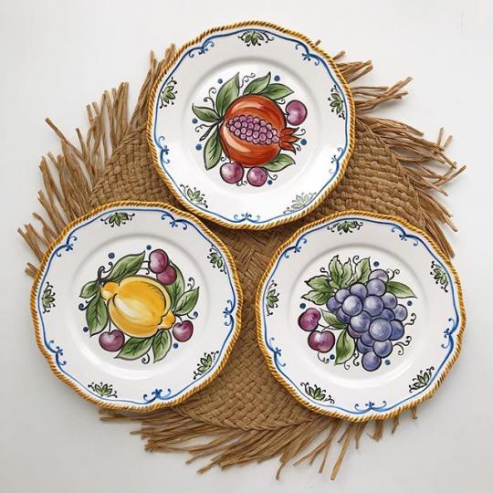 роспись тарелок майолика